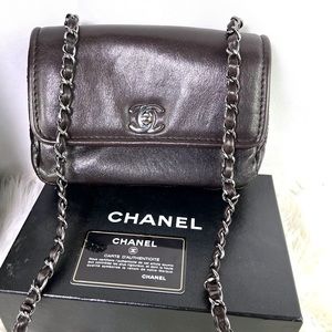 ✨ CHANEL ✨ crossbody flap bag